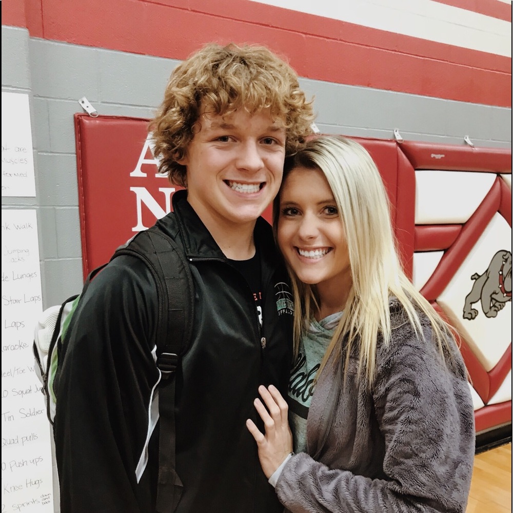 Meet your Posher, Cali